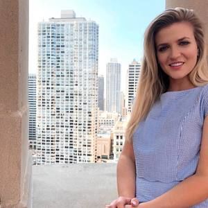 Meet your Posher, Cayce